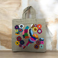 Jute Tote Handbag-embroidered  / Bolsa cuadrada en yute Colibri bordado a mano 1