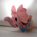 Pink Elephant Handmade Alebrije Figurine / Alebrije hecho a mano con forma de Elefante Rosa