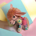 Pink Horse Handmade Alebrije Figurine / Alebrije hecho a mano con forma de Caballo Rosa pastel