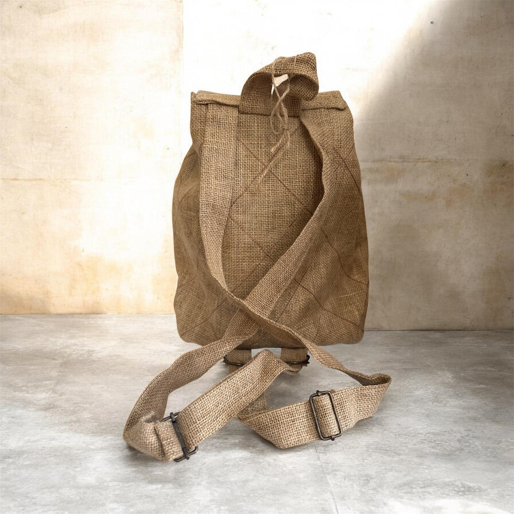 Handcrafted Mexican Jute Backpack / Mochila de Yute 1