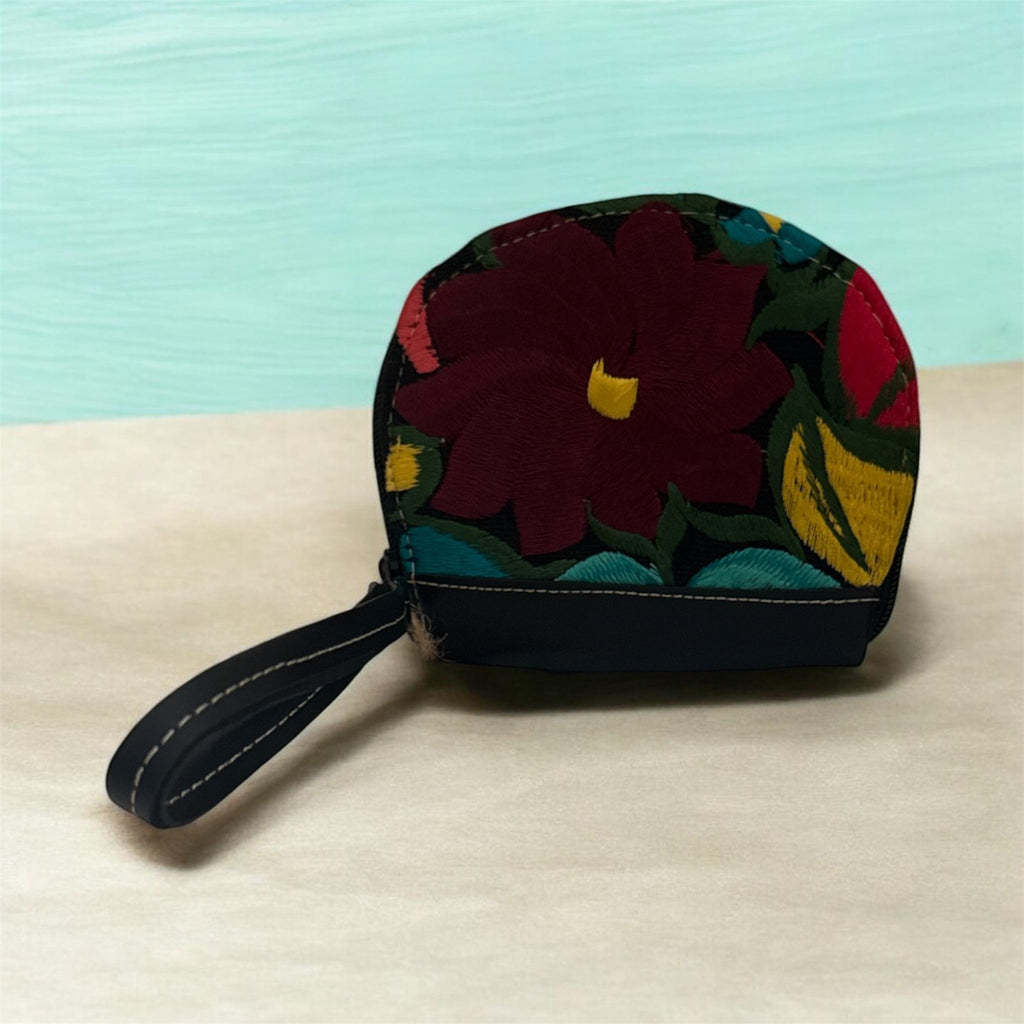 Mexican Embroidered Wallet / Cartera con Bordados Mexicanos