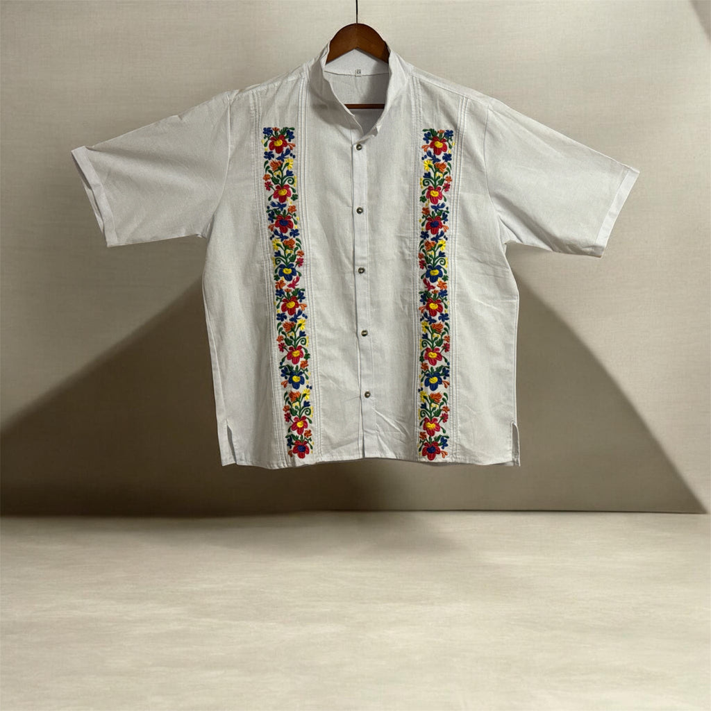 Men’s Embroidered Cotton Shirt / Camisa de Algodón Bordada para Hombre flores