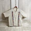 Men’s Embroidered Cotton Shirt / Camisa de Algodón Bordada para Hombre Beige Floral
